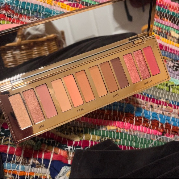 Charlotte Tilbury Other - Limited Edition Charlotte Tilbury Pillow Talk Instant Eye Palette
